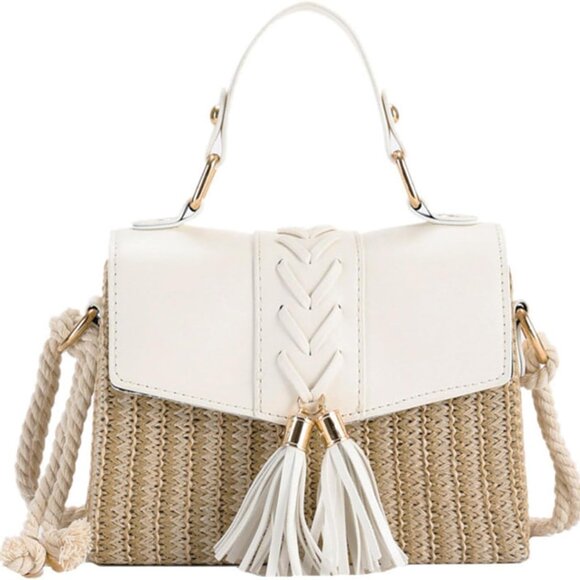 Versatile Summer Straw Handbag with Tassel - Light and Roomy at 1.1 lbs - Picture 1 of 5